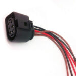 1J0973733 6-pin stekker